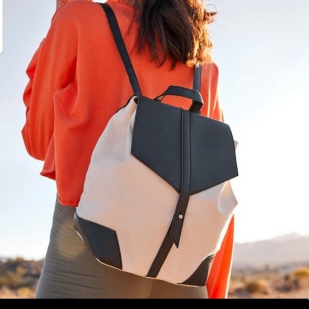 Backpack light beige - Picture 2 of 5